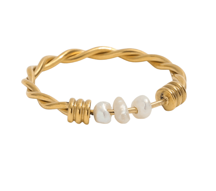 Jayda - Gold Plated Ring with Pearls