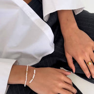 Karis - Classic Pearl Gold Ring