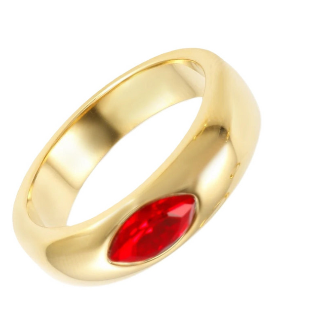 Amani - Gold Ring with Oval Stone