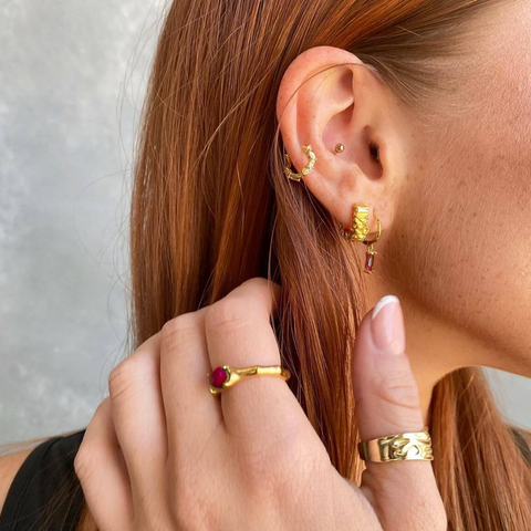Cheyenne - Gold Dangling Earrings