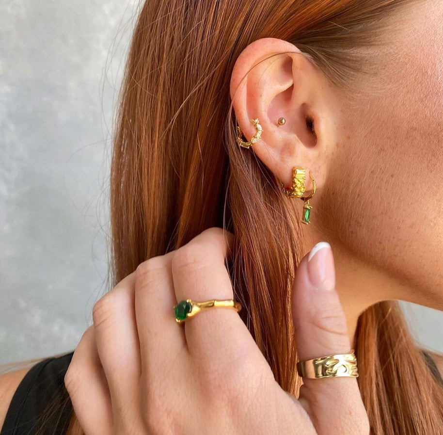 Cheyenne - Gold Dangling Earrings
