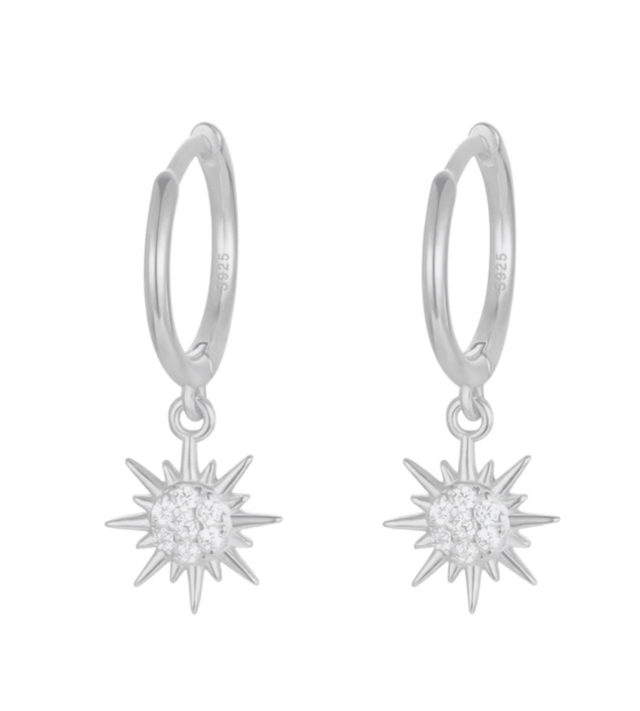 Lucy - Silver Dangling Earrings with a Star
