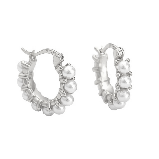 Maya - Silver Earrings with mini Pearls