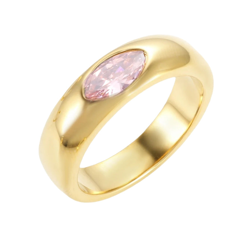 Amani - Gold Ring with Oval Stone