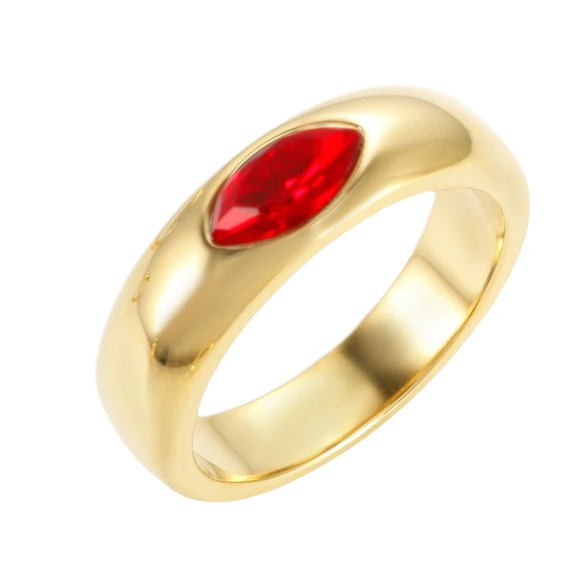 Amani - Gold Ring with Oval Stone