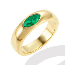 Amani - Gold Ring with Oval Stone